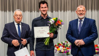 učitel3 APP 4131